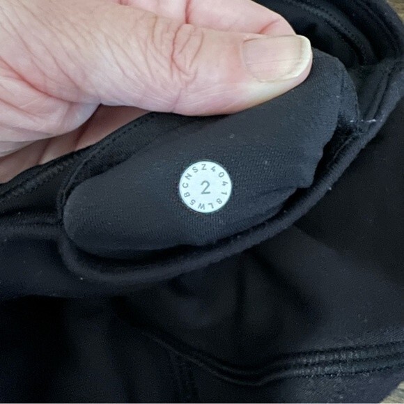 lululemon Black Ready to Rulu 28” Leggings Tights - Picture 2 of 6